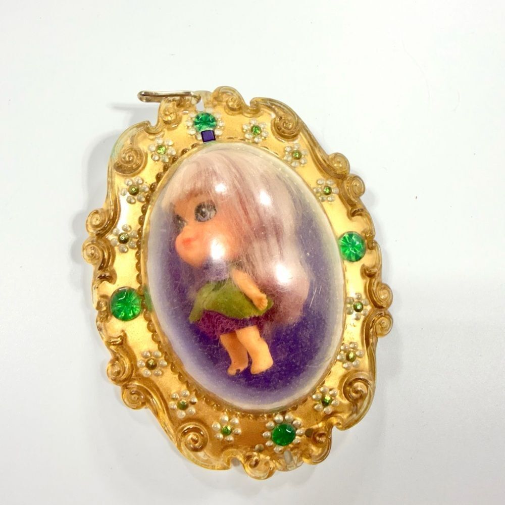 Vintage RARE 1966 Mattel Lucky Locket Kiddle brooch